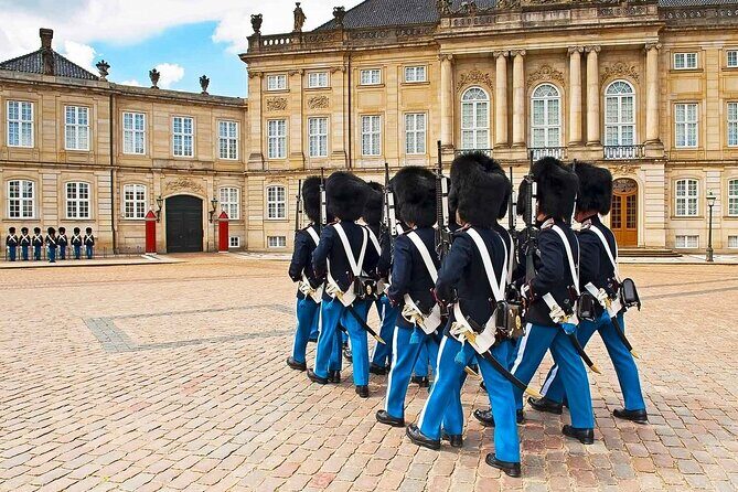 2-Hour Walking Introduction to Copenhagen and its Main Sights - A 2-hour Copenhagen primer that helps your whole trip