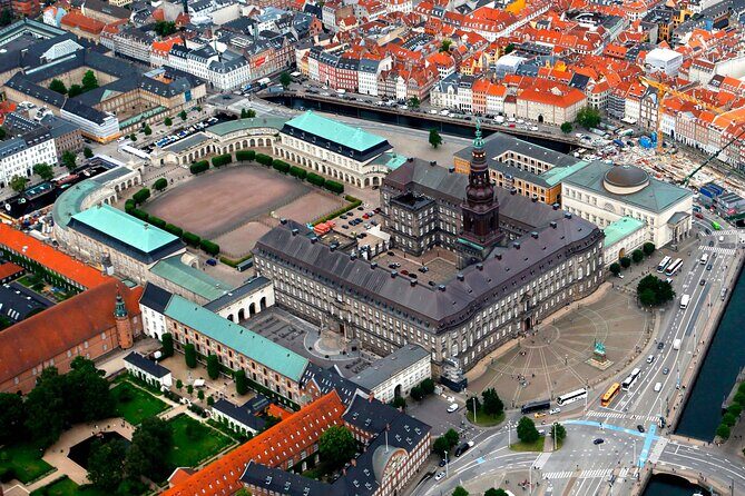 2-Hour Walking Introduction to Copenhagen and its Main Sights - King’s New Square: a Renaissance setting and a natural transition