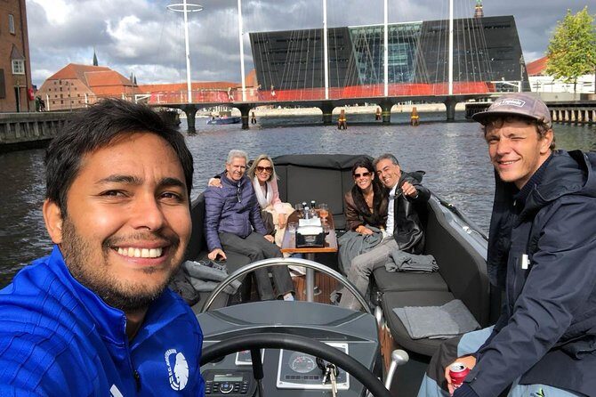 3-Hour Private Copenhagen Tour - Tivoli Gardens Outside: A 5-Minute Photo Stop That Sets the Mood