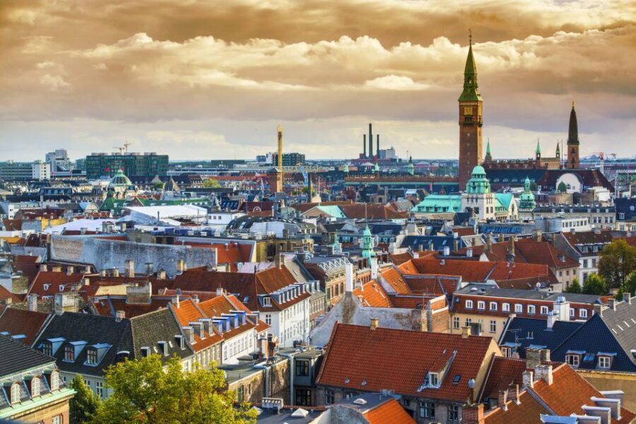 3-Hour Private Copenhagen Walking Tour - Key things you’ll notice right away