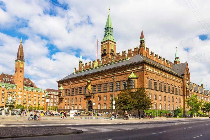 4-Hour Private Half-Day Frederiksborg Castle Tour - Where You Meet: Central Station and Optional Nyhavn Pickup