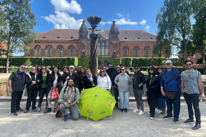 90-minute Private City Highlights Walking Tour in Copenhagen - The Walking Route: From Nytorv to Amalienborg, Stop by Stop