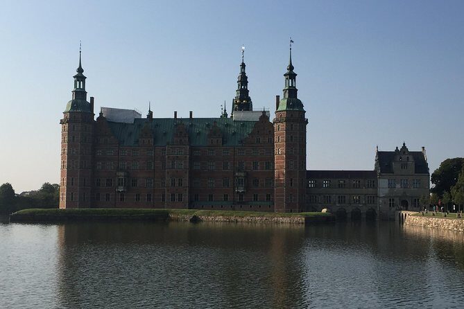 a day at North Zealand Castle Tour - Frederiksborg Castle: a Renaissance hunting lodge with royal gravity