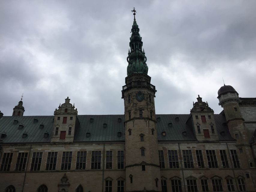 Castles: Kronborg (Hamlet) & Frederiksborg - Guides and the storytelling style that makes the day work