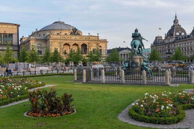 Castles of Kronborg and Frederiksborg from Copenhagen by Car - Should you book the Kronborg and Frederiksborg day trip?