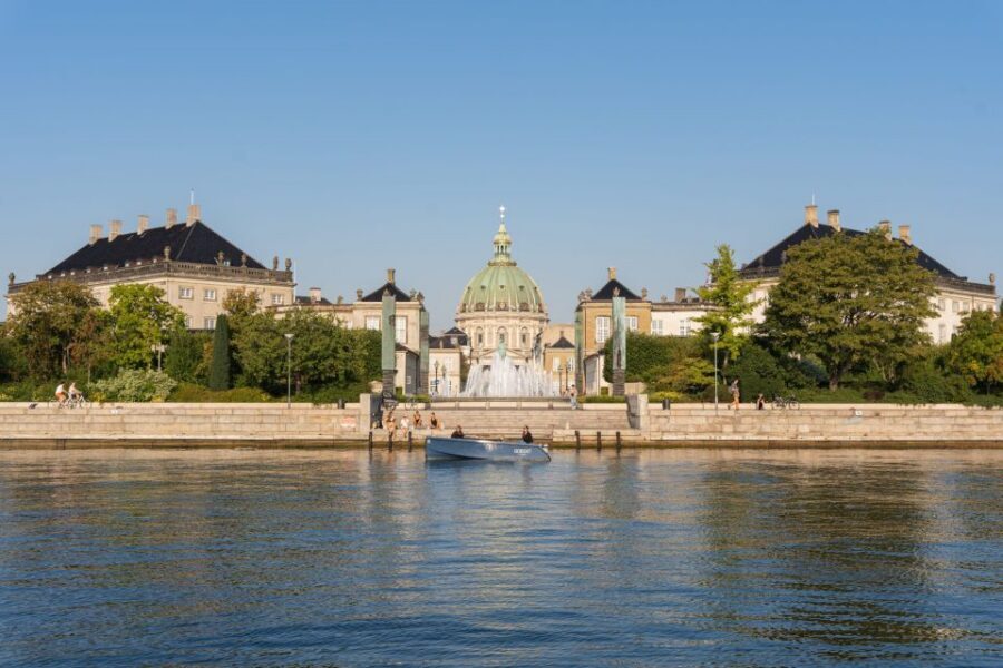 Copenhagen: 1, 2 or 3-Hour Boat Rental (No License Required) - Private Group Benefits: More Freedom, Less Waiting