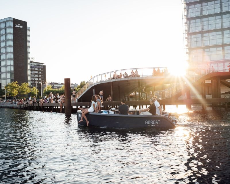 Copenhagen: 1, 2 or 3-Hour Boat Rental (No License Required) - Getting Set Up at Islands Brygge 10 (and What to Watch For)