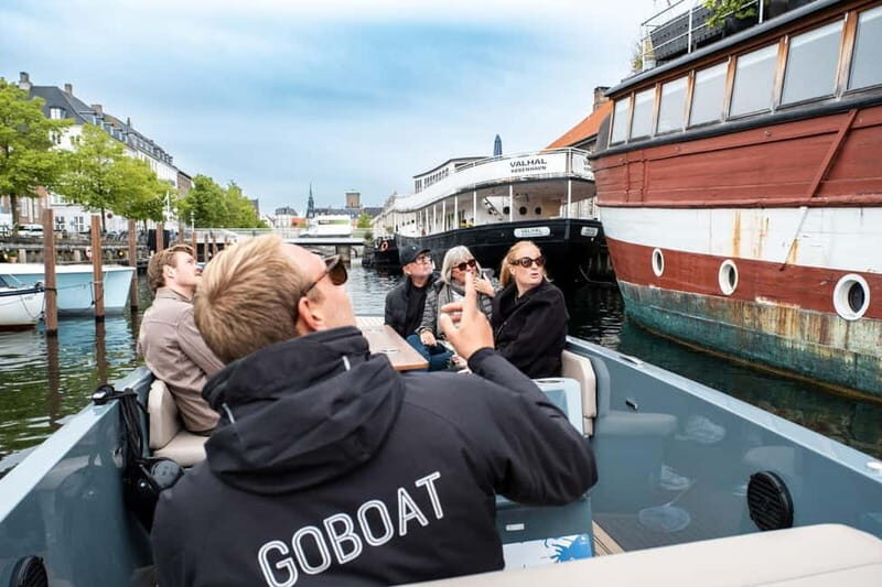Copenhagen: 1 or 2-Hour Canal Tour in Silent Electric Boats - The cozy 1-hour or 2-hour canal cruise (what the time really buys you)