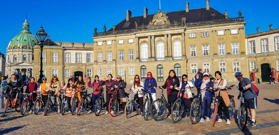 Copenhagen: 3 Hour Private Bike Tour - What to bring (and what the tour won’t provide)