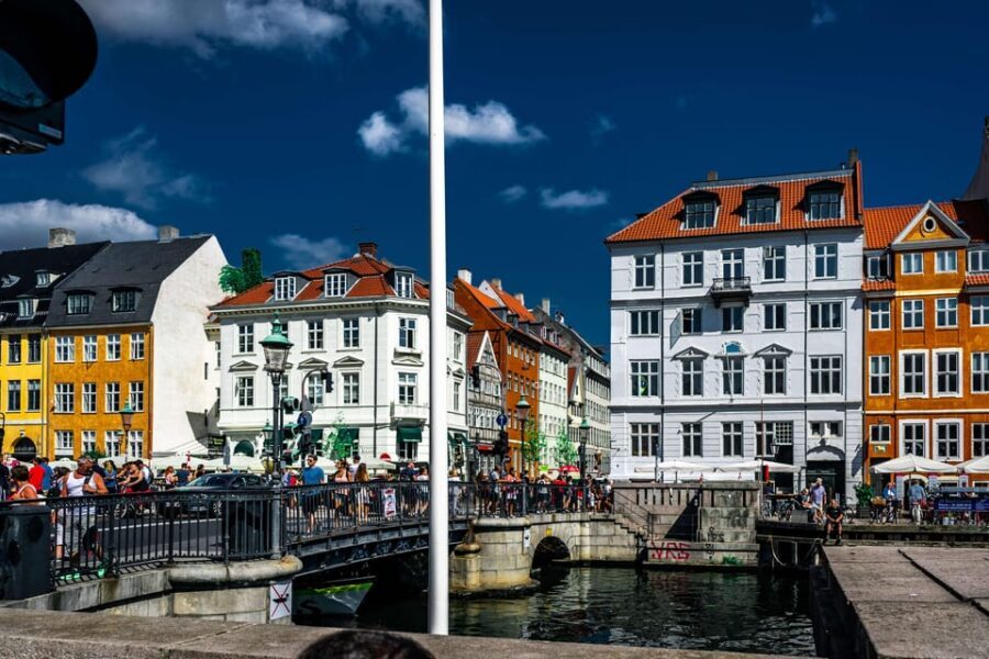 Copenhagen: 3-hour Private Guided Bike Tour - Nyhavn and a café break: get off the bike, reset, then continue