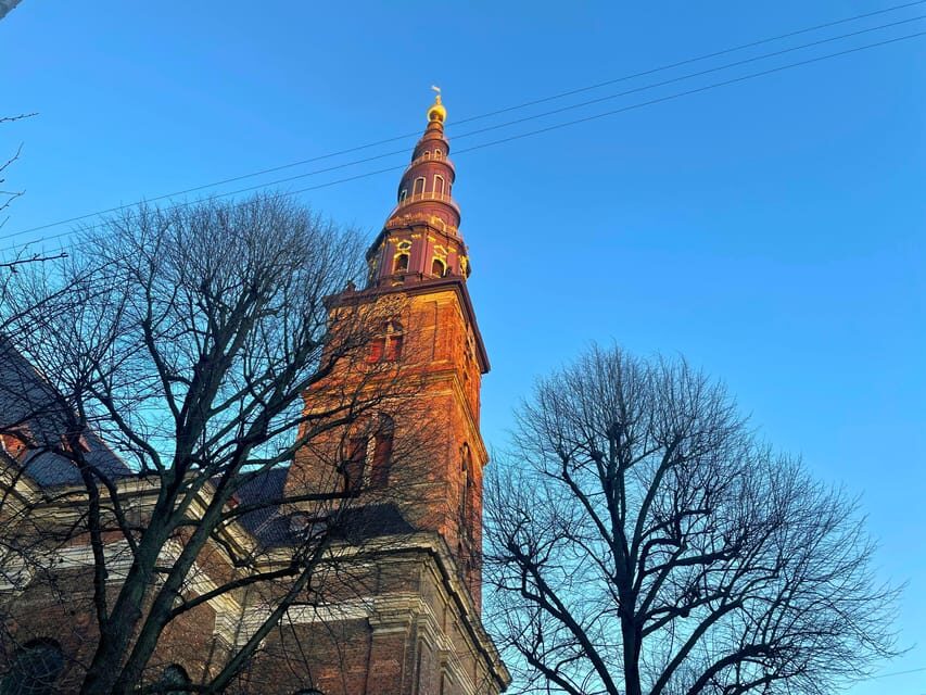 Copenhagen: Christiania & Christianshavn Guided Walking Tour - Copenhagen Opera House and the modern side of Christianshavn