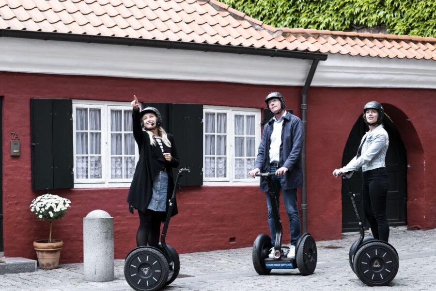 Copenhagen: City Highlights Guided Segway Tour - Old Stock Exchange, Gefion Fountain, and the Citadel stop