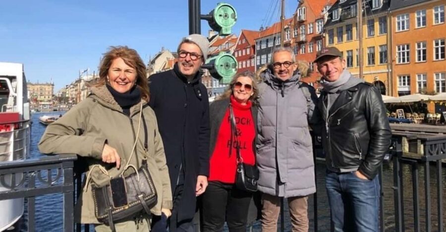 Copenhagen: City Highlights Walking Tour With Local Guide - New Harbor Canal and a Quick Photo Mission