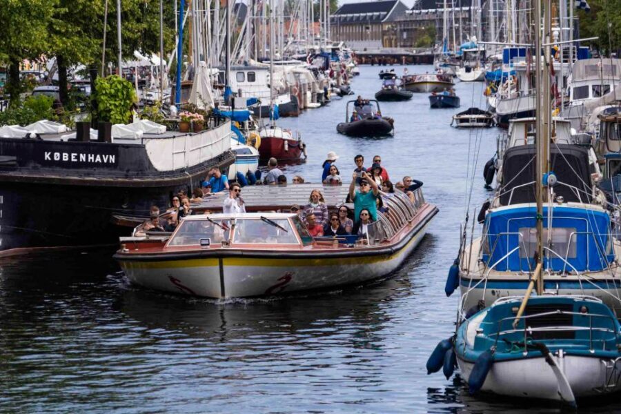 Copenhagen: Classic Canal Tour & The Harbour - Key things that make this canal-and-harbour tour worth it