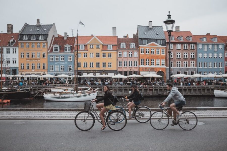 Copenhagen: Express Walk with a Local in 60 minutes - Food and Nightlife Tips That Actually Match Your Day