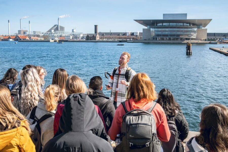 Copenhagen: Group Walking Tour - City Highlights - 2 Hours - Key things you’ll notice right away