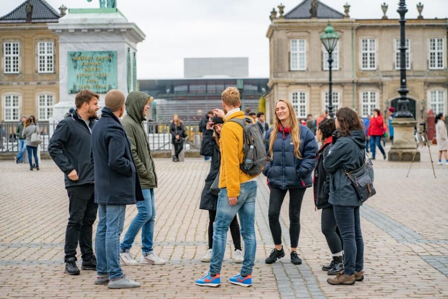 Copenhagen: Group Walking Tour - City Highlights - 2 Hours - Starting outside Gammel Strand: find the ORANGE umbrella fast