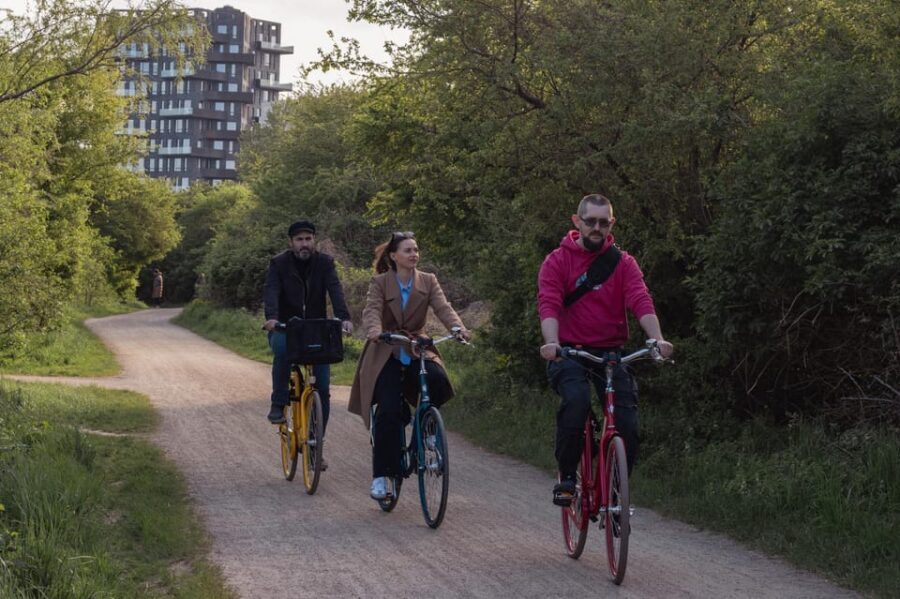 Copenhagen: Guided Architecture and Sustainability Tour - Why Copenhagen reads like a story when you’re on two wheels