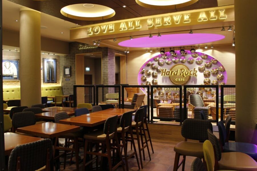 Copenhagen: Hard Rock Cafe with Set Menu for Lunch or Dinner - Rock Shop time: buy souvenirs without turning it into a detour