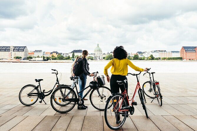 Copenhagen : Highlights Private Bike Tour - Two wheels beat walking in Copenhagen