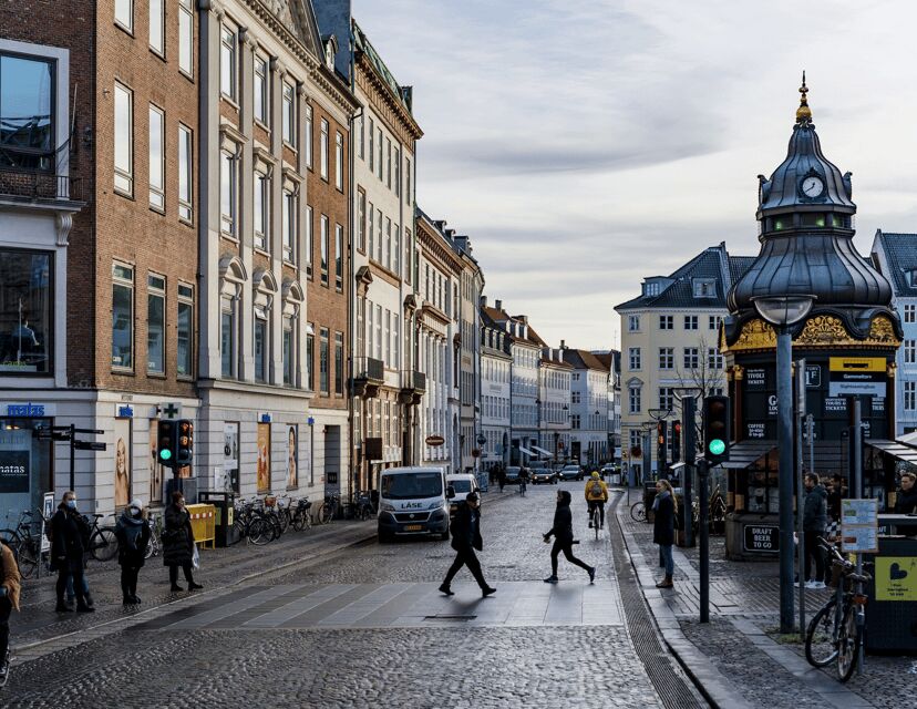 Copenhagen: Hygge & Highlights Walking Tour with Local Guide - Gråbrødretorv finish: end where locals actually linger