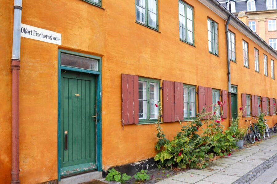 Copenhagen: Hygge & Highlights Walking Tour with Local Guide - Should you book this Hygge & Highlights walking tour?
