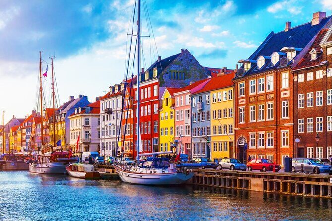 Copenhagen Little Mermaid Exploration Game and Self-Guided Tour - What this Copenhagen Little Mermaid game is, in plain terms