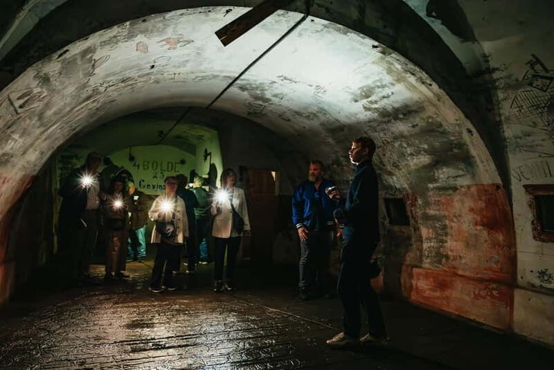 Copenhagen: Old Canals and Hidden Gems Social Boat Tour - Who should book this Copenhagen canal tour, and who should skip it