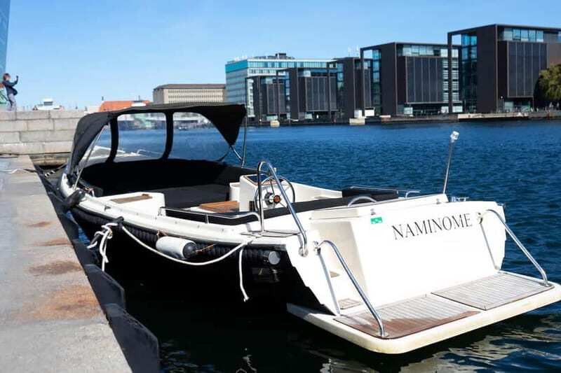 Copenhagen: Private Guided Boat Tour with City Highlights - Key highlights worth planning around