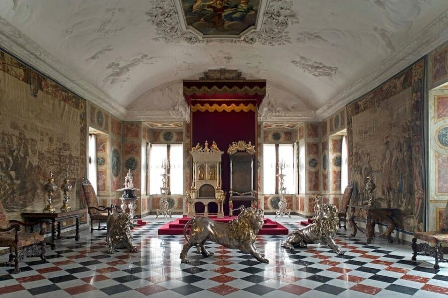 Copenhagen: Rosenborg Castle Entry Ticket - Who this ticket suits best