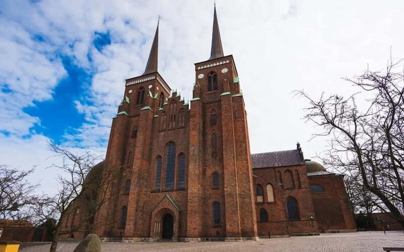 Copenhagen: Roskilde, the Viking City Tour in English - Kronborg: how it fits into a Roskilde day