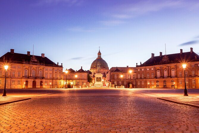 Copenhagen: Self Guided Scavenger Hunt and Tour - Solving Riddles: How the App Turns Sightseeing Into a Game