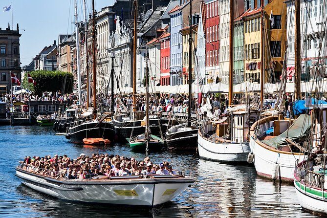 Copenhagen Sightseeing Classic Canal Tour With Live Guide - Our Saviour’s Church: the spire you’ll recognize instantly