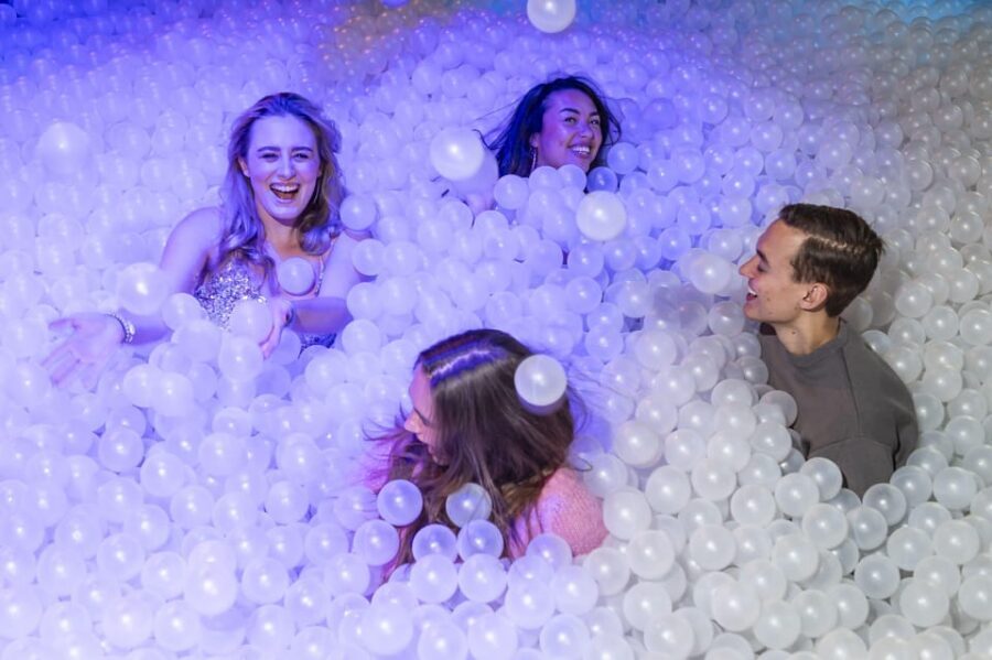 Copenhagen: THE TUBE Copenhagen Entrance Ticket - The ball pit rooms: colorful play that keeps going
