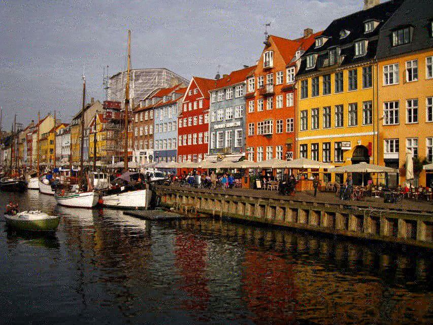 Copenhagen Welcome Tour: Private Tour with a Local - A private welcome walk that helps Copenhagen click