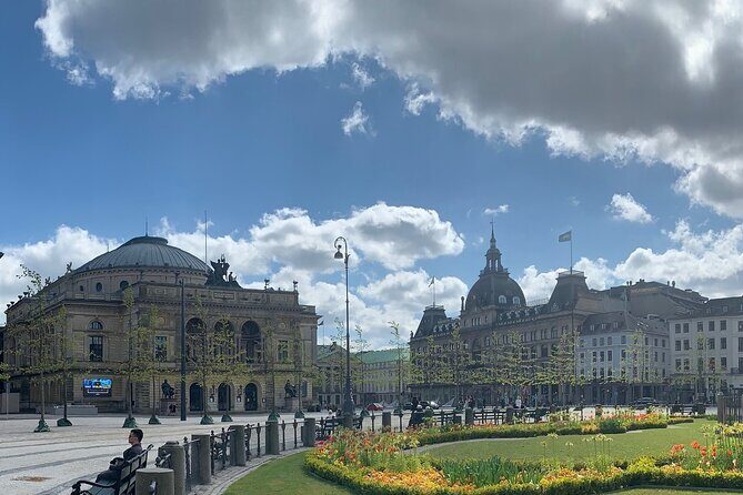 Copenhagen's Royal History: A Self-Guided Walking Tour - Price and pace: 90 minutes to 2 hours for $9.99