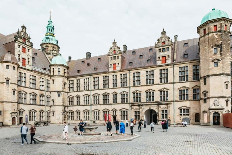 From Copenhagen: Lund and Malmö 2-Country Tour - Getting from Copenhagen: the day starts with a bus plan