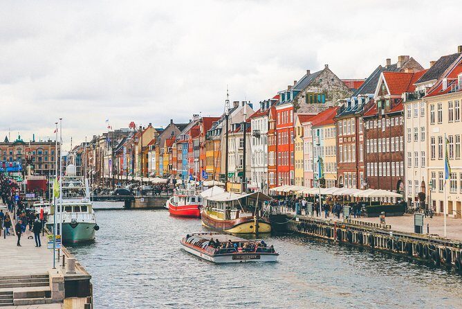 Hygge Walk in Copenhagen with a Local - Stop 1: Skoubogade’s sweet beginning at Denmark’s oldest confectionery