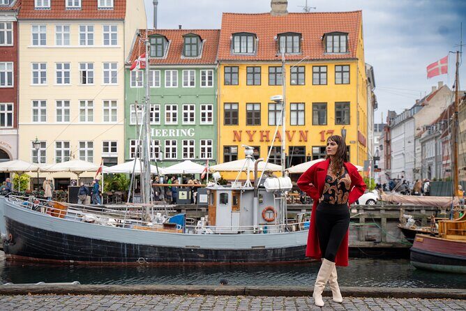 Photo Shoot in Copenhagen with a Personal Photographer - How the 1-Hour Private Session Works (Up Close, Not In a Crowd)
