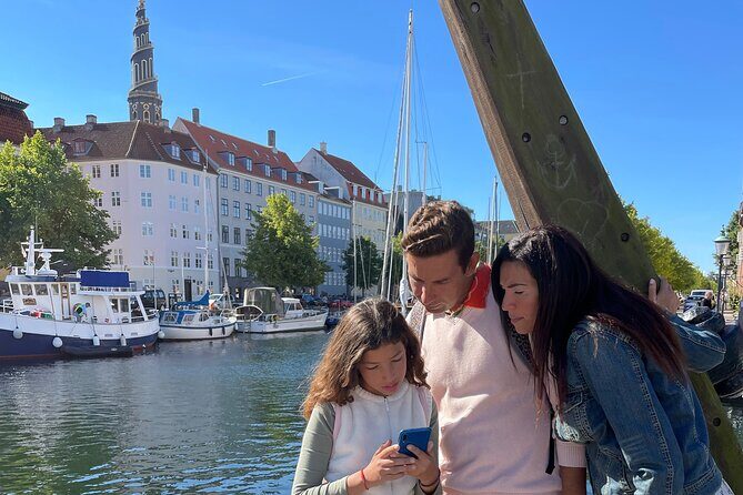Self-guided Treasure Hunt Tour in Copenhagen - Build a Spaceship - Christianshavns Canal and Krøjers Plads: The Walk Gets More Atmospheric