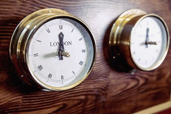SHERLOCK Escape Room - Private group up to 12, and how coordination works in practice