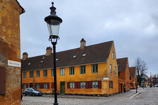 Sights & Gems: Medieval Copenhagen & Nyhavn with a local host - Highlights at a Glance: what this walk does best