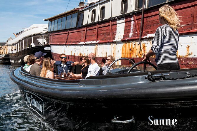 Social Sailing - Copenhagen Canal Tour - Captain's Favorite - Meeting at Kvæsthusbroen: simple start, easy reset