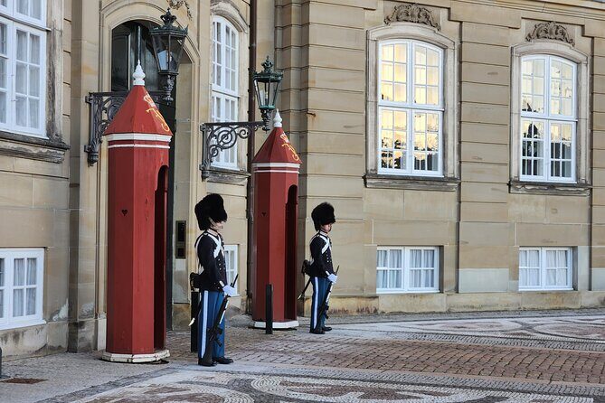 Walk & Canal Tour: Copenhagen Highlights + Changing of the Guards - A 3-hour route that gets you oriented fast (and why that matters)