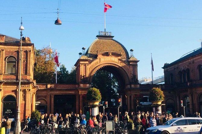 Walking tour - Copenhagen Old Town & Tivoli Park included - Copenhagen in two hours: what this Old Town and Tivoli tour gives you